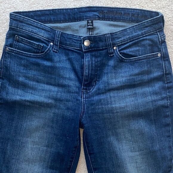 Gap Premium Mid Rise Skinny Jeans! - Picture 4 of 8
